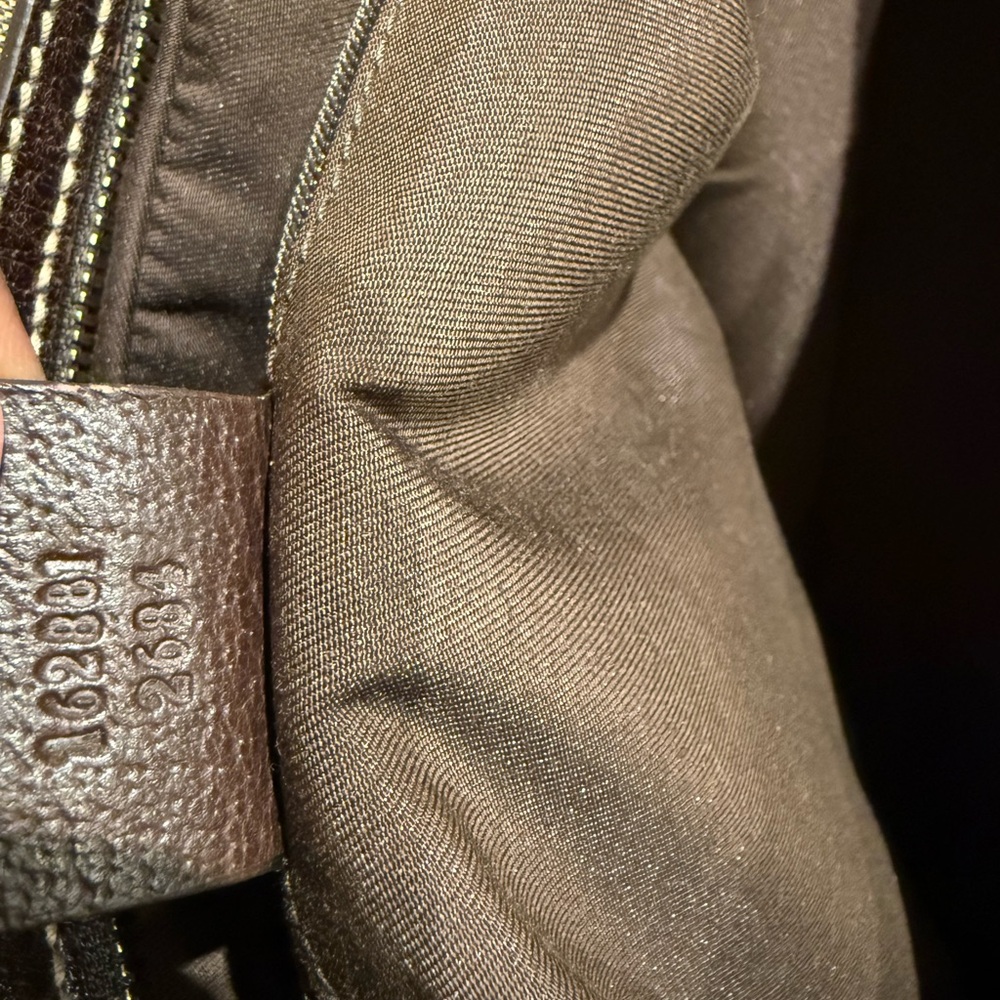 Gucci Beige and Brown Monogram Messenger Bag - Picture 4 of 7